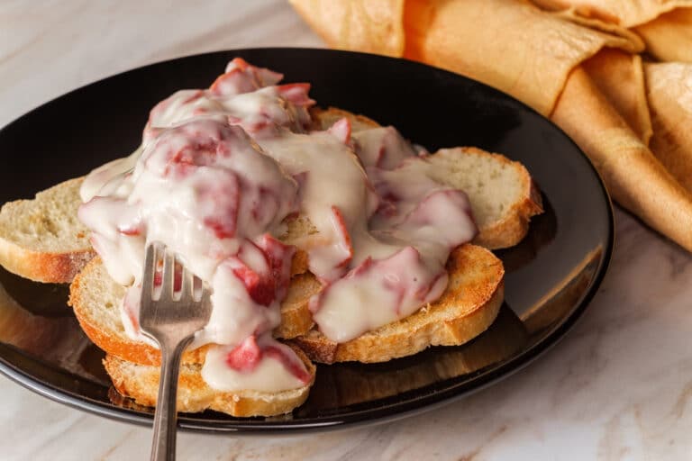 Creamed Chipped Beef on Toast