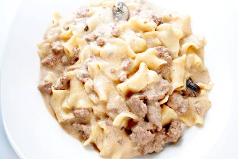 Simple Beef Stroganoff